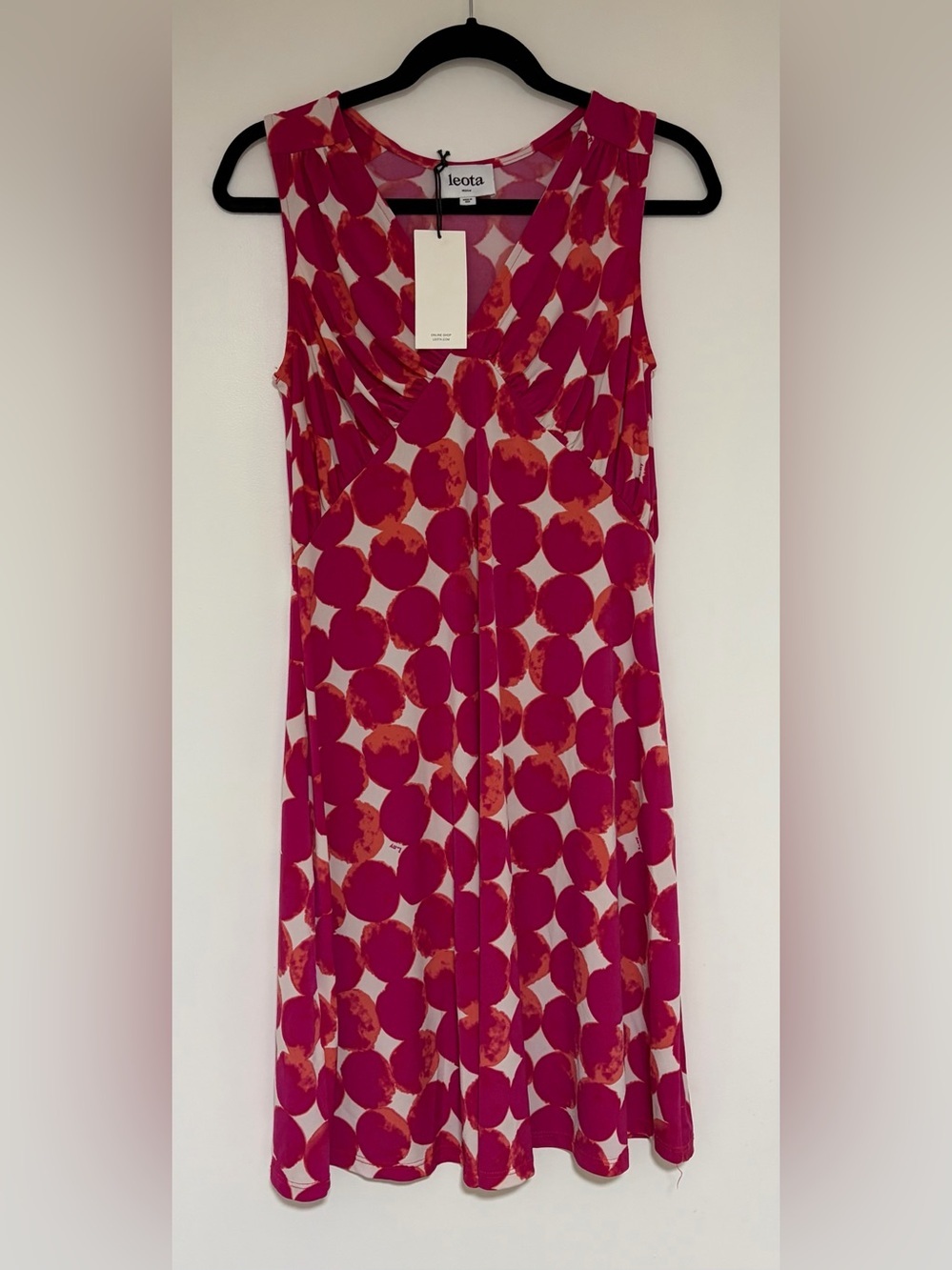 Leota New York Women’s White And Pink Print Sleeveless Summer Dress Size M NWT
